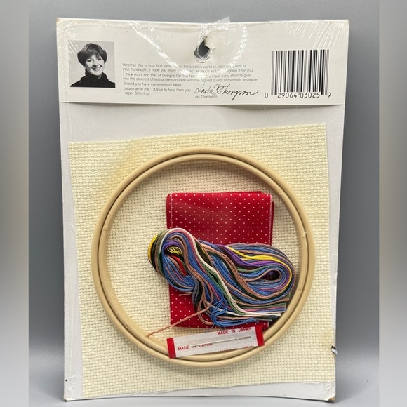 🧵 Vintage 1986 DMC Cross Stitch Kit Story Time #3025 NIP Sealed w/ Hoop - Picture 4 of 9